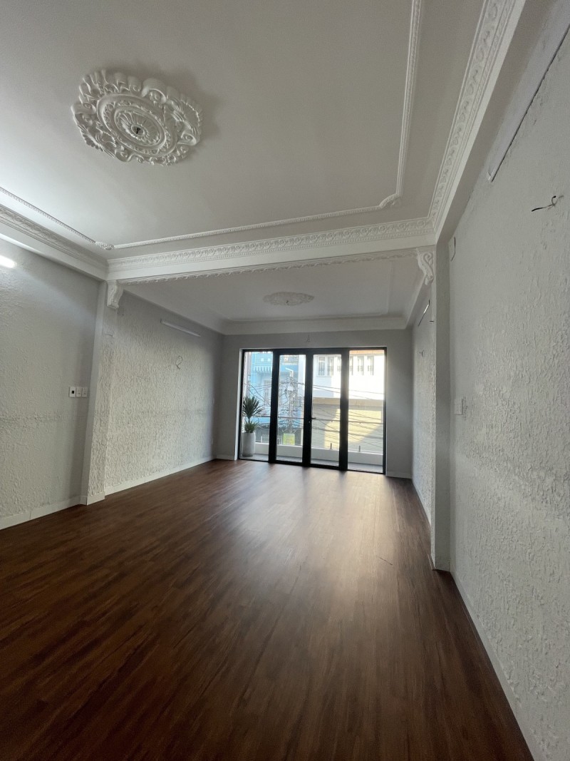 ♣ MT Huỳnh Thúc Kháng, sát Cầu Rồng, 70m2, 4 tầng, 7 Phòng KD, giảm Sâu hơn 1 tỷ-3