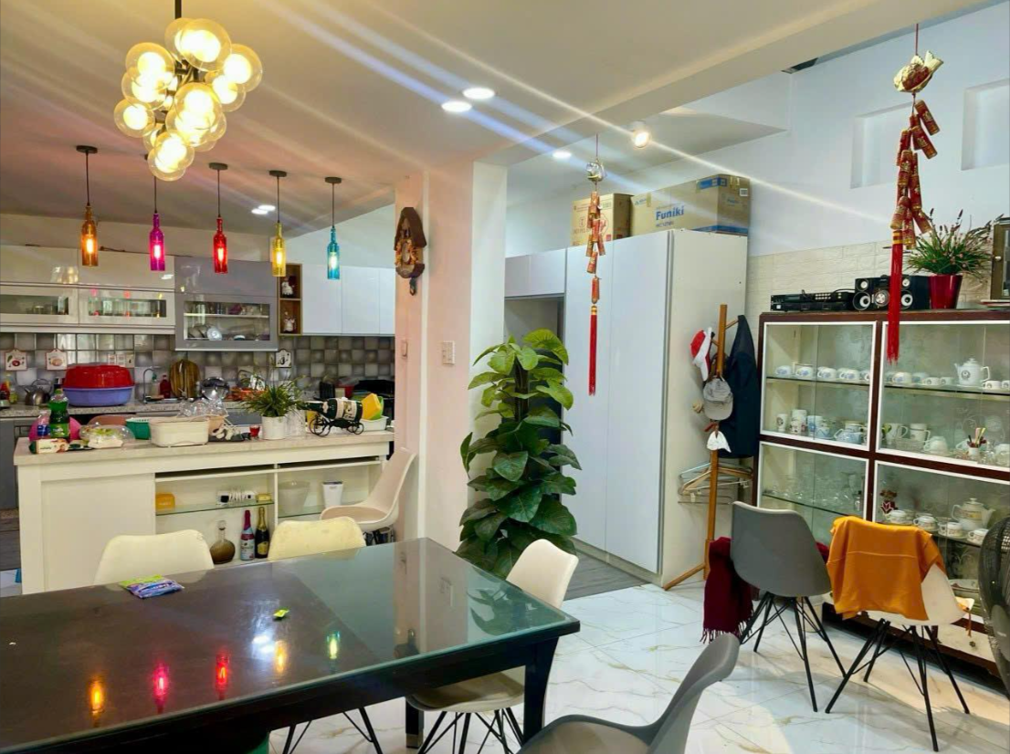 NGUYỄN THỊ THẬP  8X18M  3 TẦNG  NGANG 8M  4PN 4WC  16 TỶ-4
