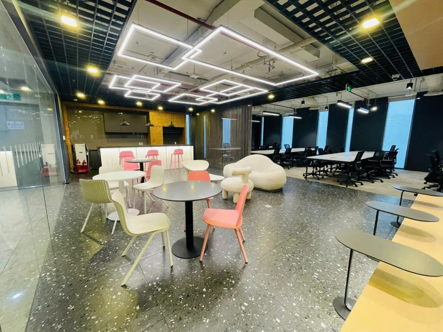🏢 CHỈ HƠN 4 TRIỆU/THÁNG – SỞ HỮU VĂN PHÒNG TRỌN GÓI NGAY TRUNG TÂM TP.HCM-4