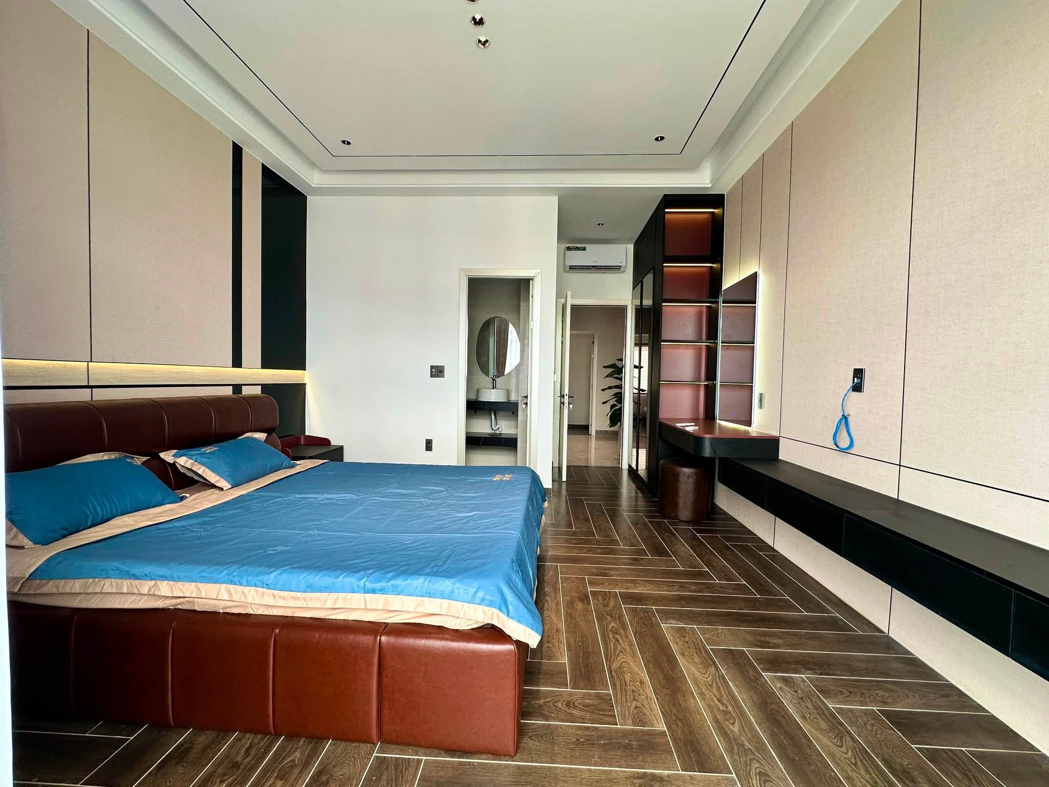 ♥ Mặt Tiền Lê Đình Thám, đường 10.5m gần Chợ Mới, 60m2, 5 tầng dòng tiền 60tr/th-4