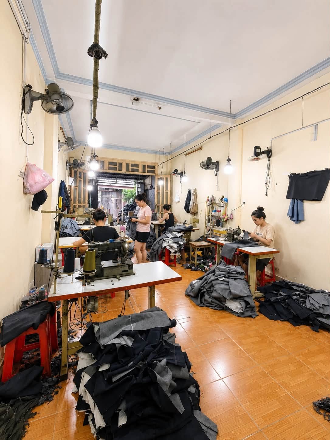 VƯỜN LÀI – HẺM TẢI – 2 TẦNG 65M² NỞ HẬU – SẴN DÒNG TIỀN NHỈNH 7-4