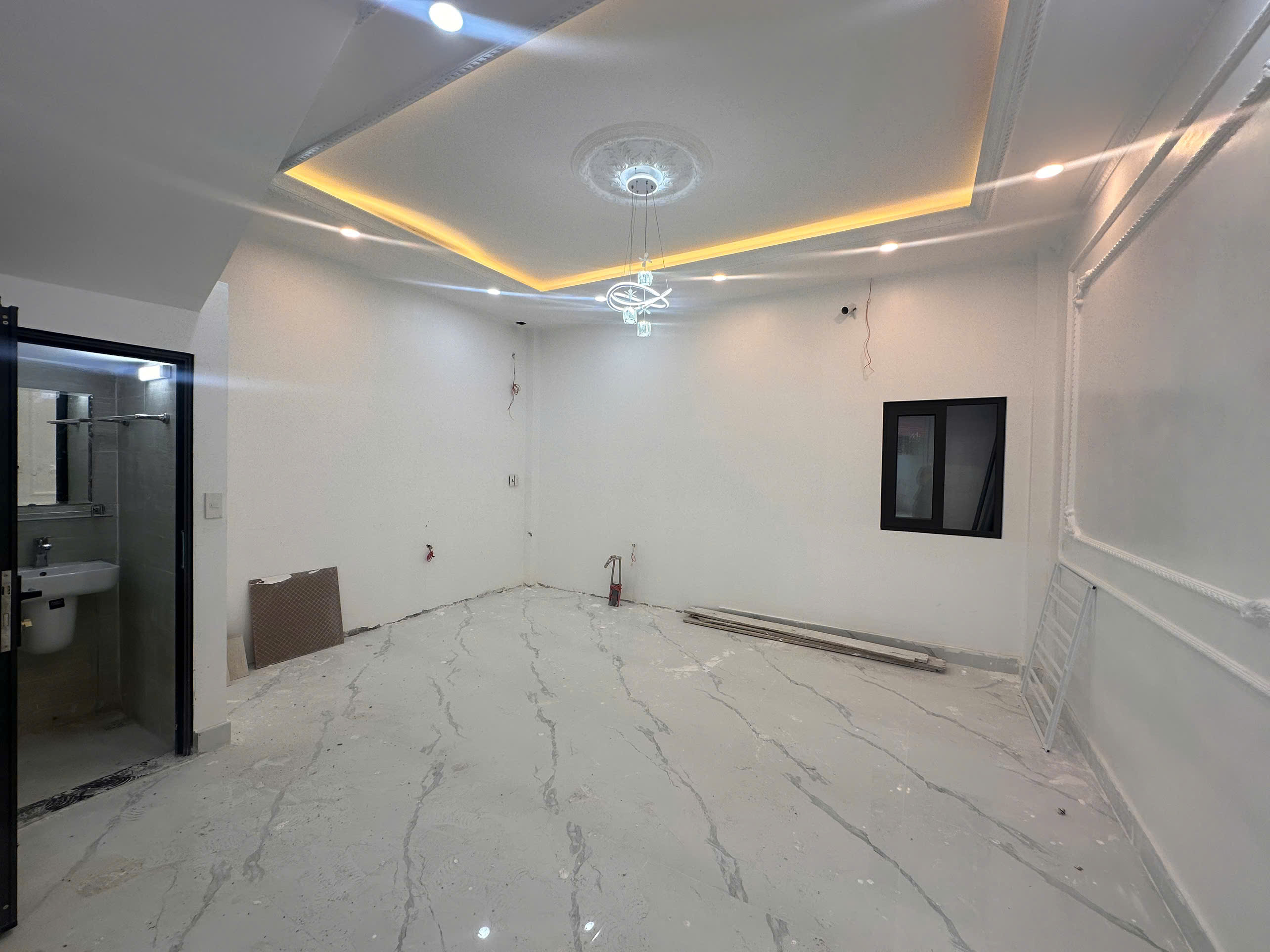 BÁN NHÀ ĐỘC LẬP 189 ĐÔNG KHÊ – NGÔ QUYỀN
