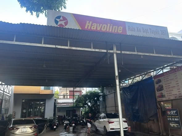 SANG NHƯỢNG GẤP MẶT BẰNG RỬA XE ĐẮC ĐỊA - 397 HOÀNG DIỆU Cơ hội vàng cho ae đang tìm mặt bằng khởi nghiệp