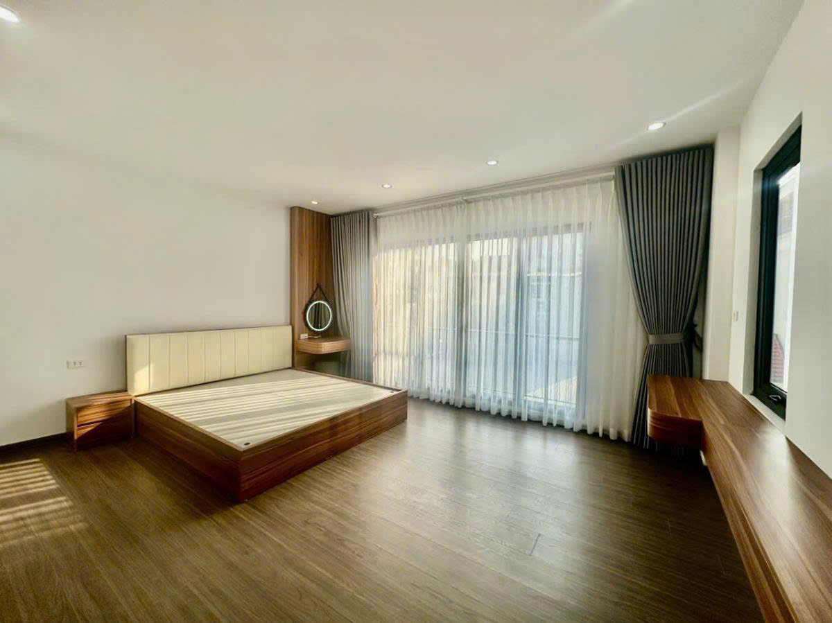 NHỈNH 5 TỶ - BÁN GẤP NHÀ TRỊNH VĂN BÔ- 33M² x 5T - 10M RA Ô TÔ-1