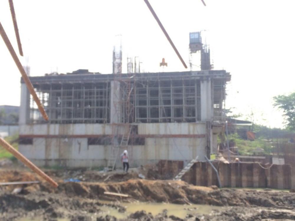 Block D đã lên tầng 4, các block còn lại đã hoàn thiện tầng 3 và đang xây tầng 4
