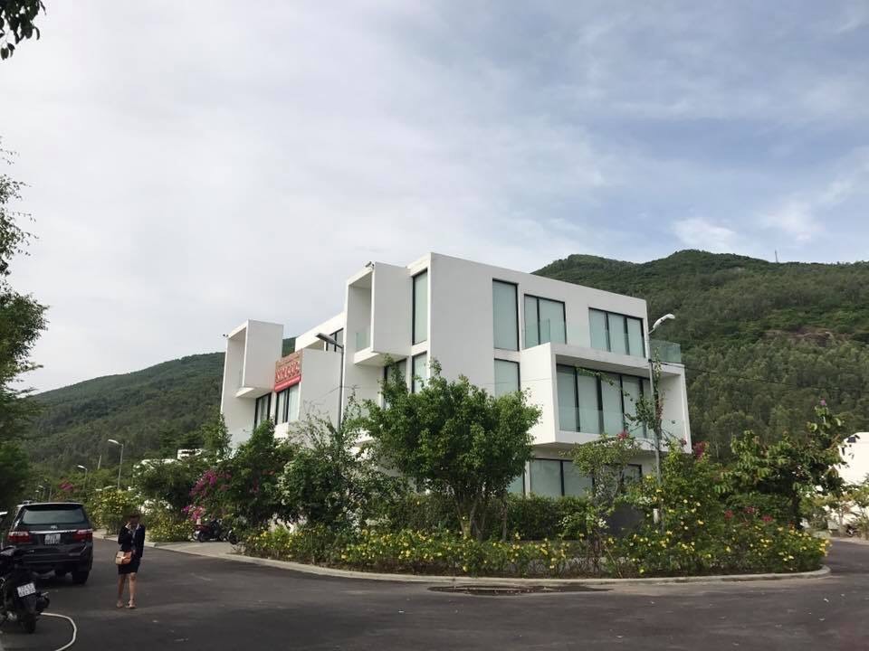 Dự án đã hoàn thiện cơ sở hạ tầng, khách hàng sẽ được bàn giao nền ngay để xây dựng