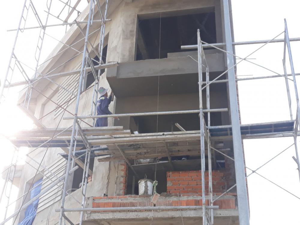 Dự án đang thi công liền kề