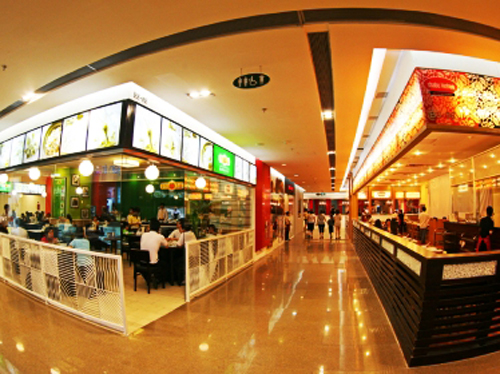 Savico MegaMall Long Biên tập hợp nhiều nhãn hàng lớn, uy tín từ trong và ngoài nước Savico MegaMall Long Biên