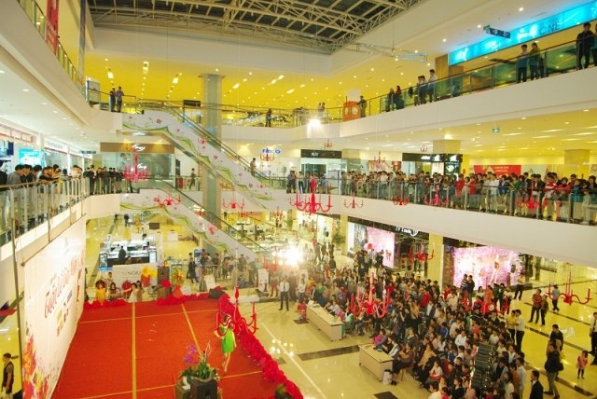 Savico MegaMall Long Biên với diện tích lớn và hiện đại trung tâm thương mại savico
