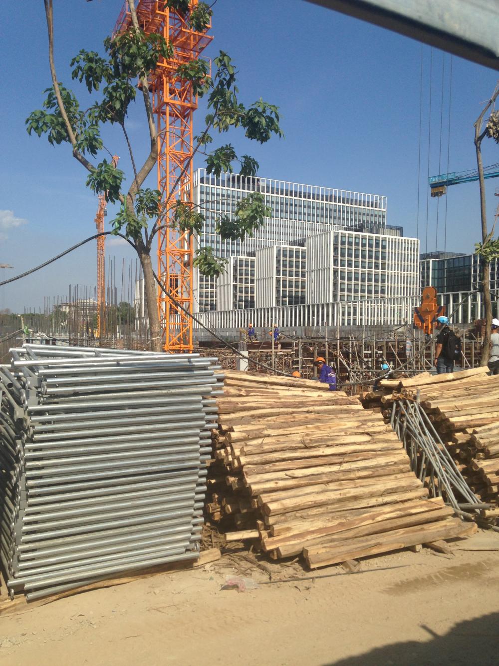 Khối chung cư đang triển khai làm hầm