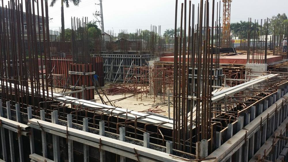 Tòa B đang tiến hành đổ bê tông tầng hầm