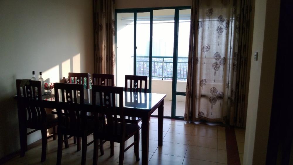 Căn hộ Momota Nguyễn Đức Cảnh 2
