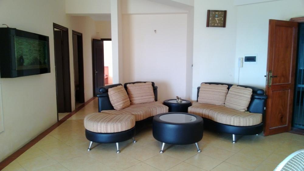 Căn hộ Momota Nguyễn Đức Cảnh