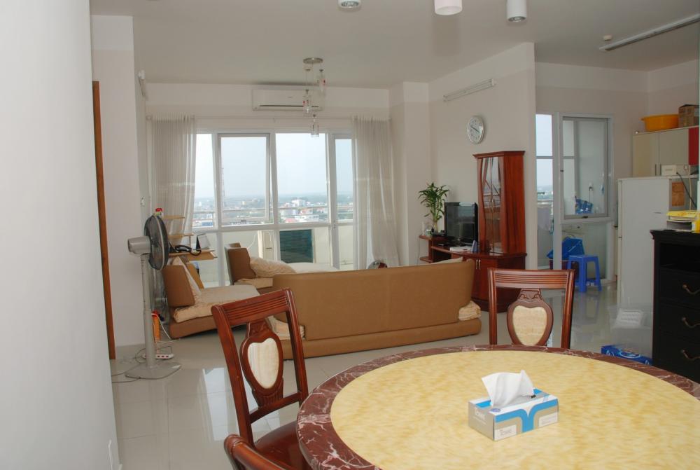 Căn hộ Intracom 2